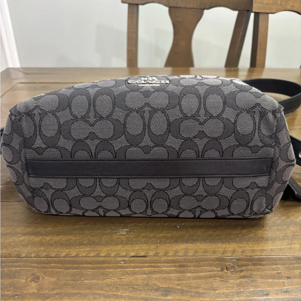 Coach Signature Small Dufflette Bag in Classic Jacquard